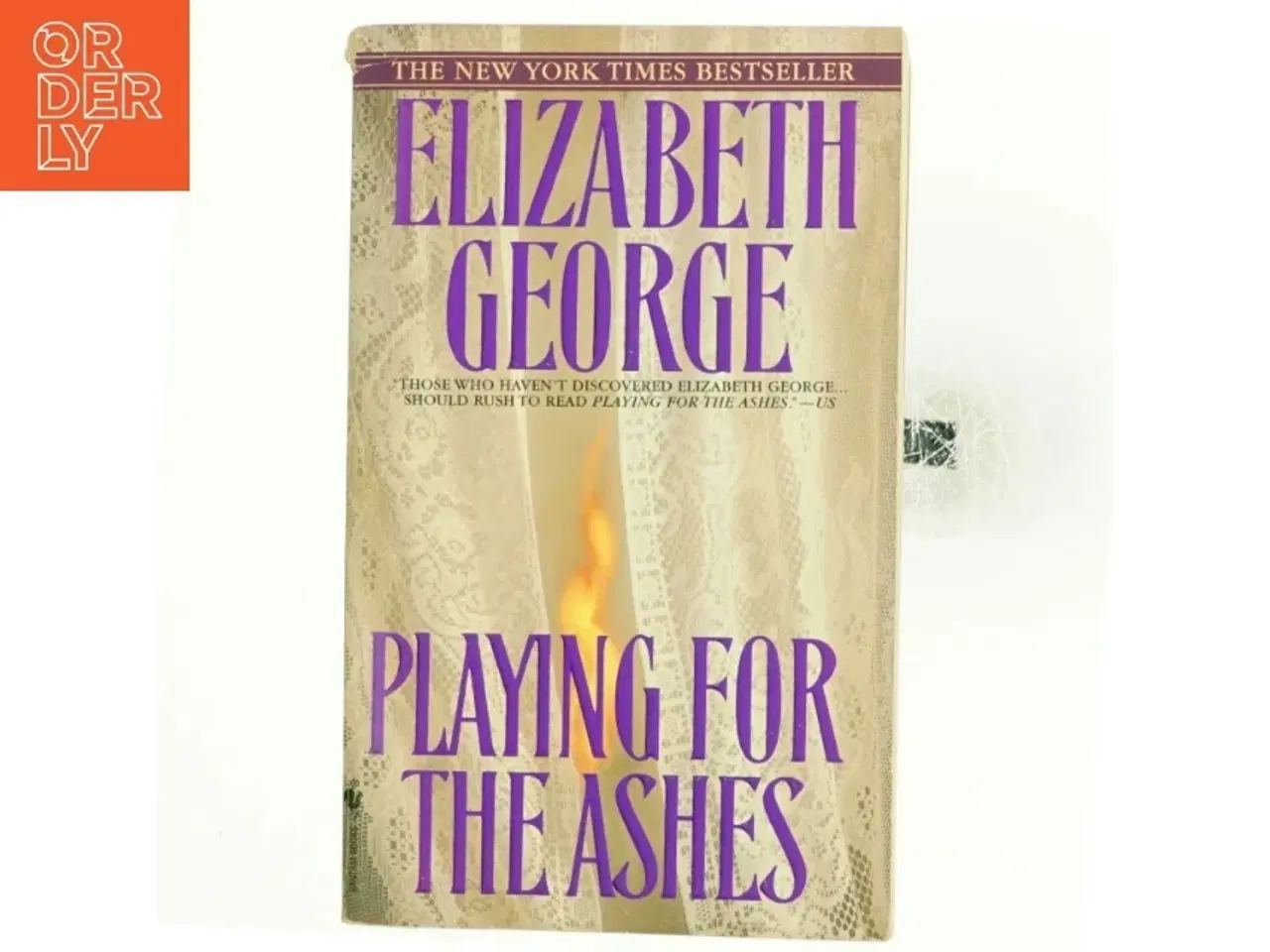 Billede 1 - Playing for the ashes af Elizabeth George (Bog)