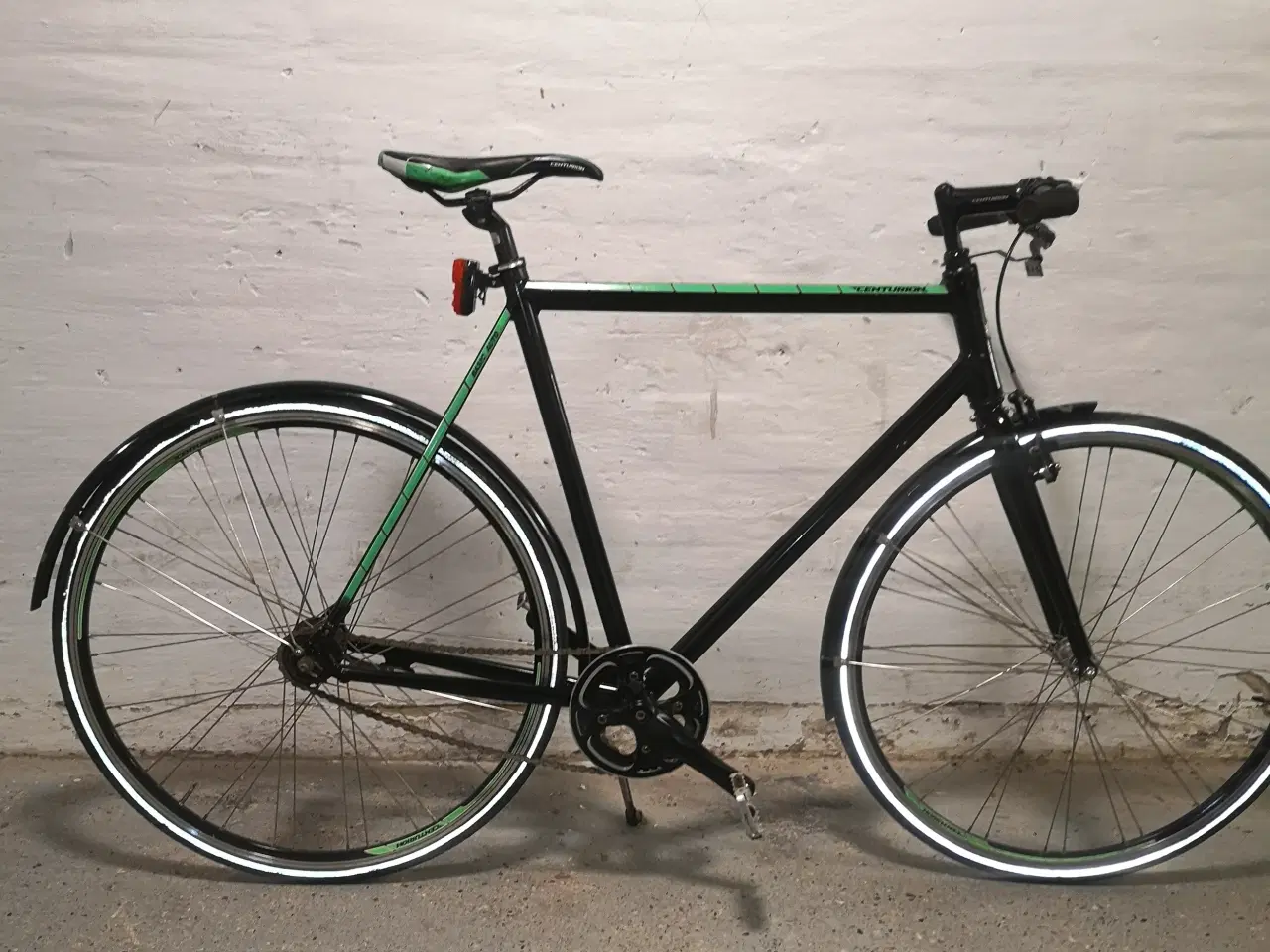 Billede 1 - c.a 8kg CENTURION 28"   60CM 