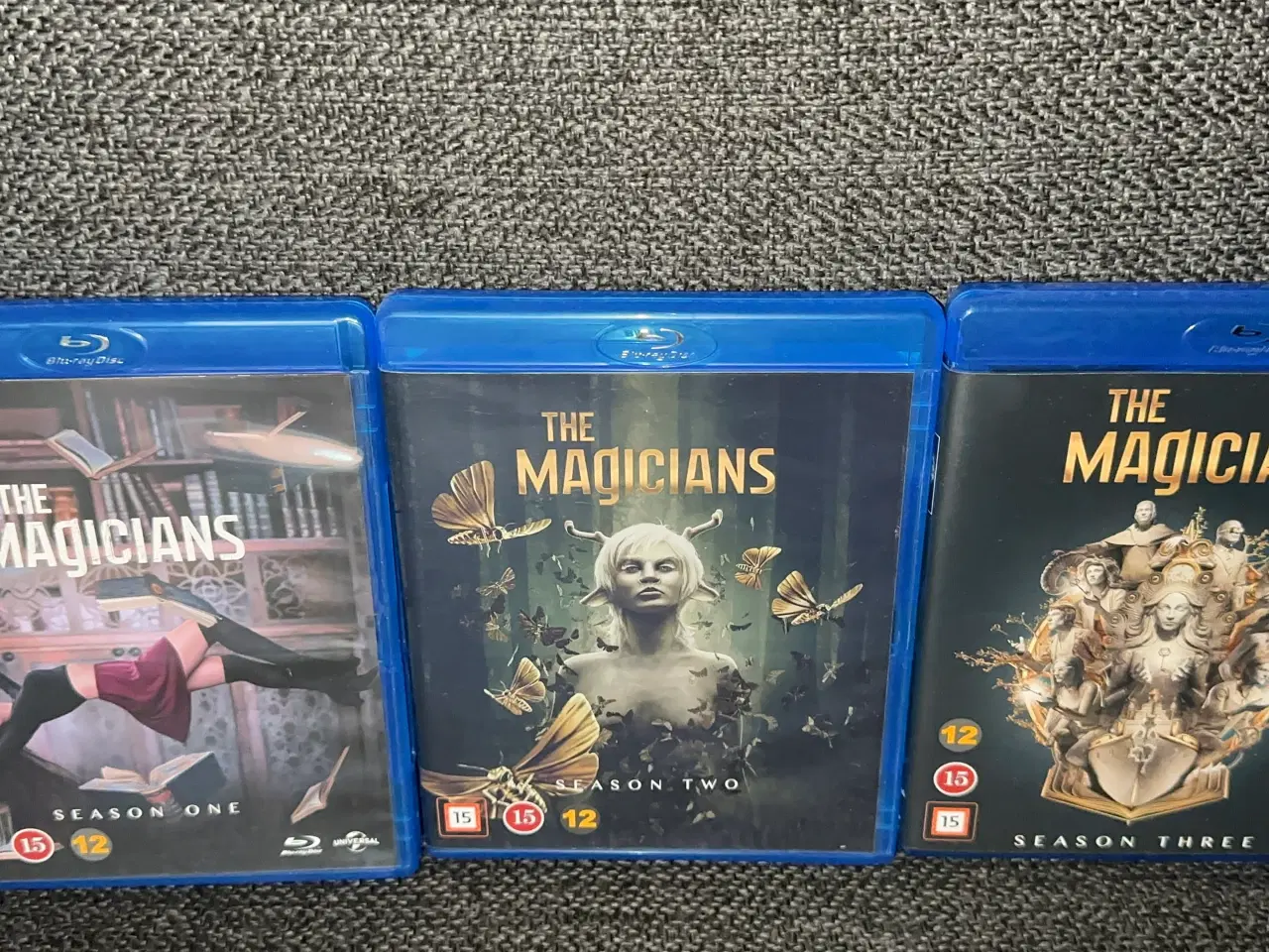 Billede 1 - The Magicians.  Sæson 1, 2 & 3 (Blu-Ray) 