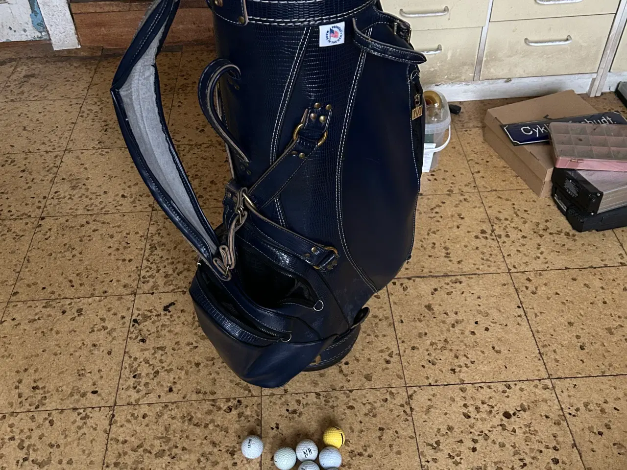 Billede 2 - Golf bag med køller bolde