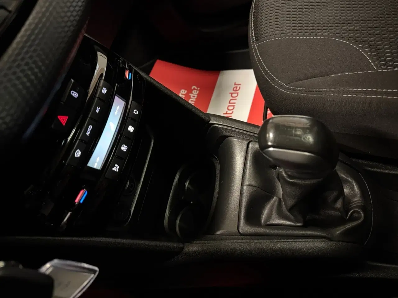 Billede 11 - Peugeot 208 1,6 BlueHDi 100 Allure Sky