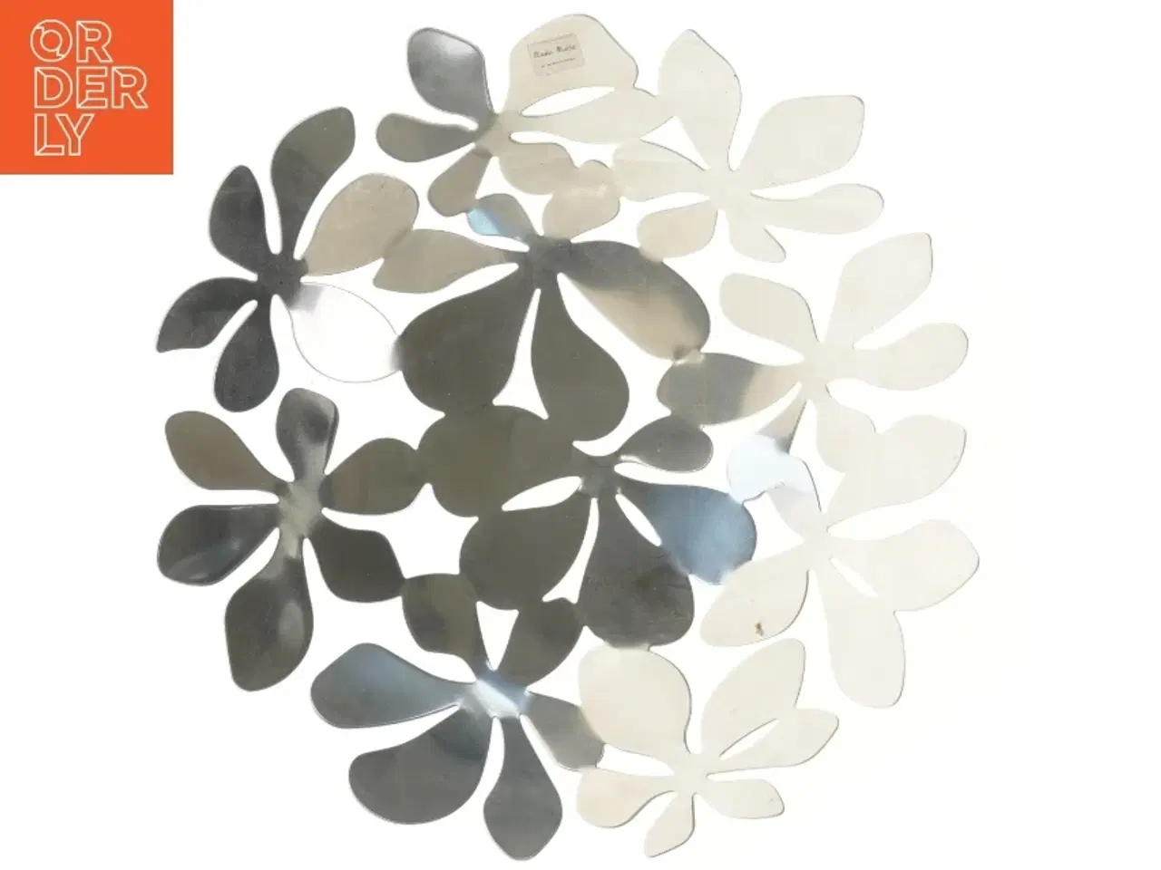 Billede 3 - Dekorativ skål i stål fra IKEA (str. Ø 40x6 cm)