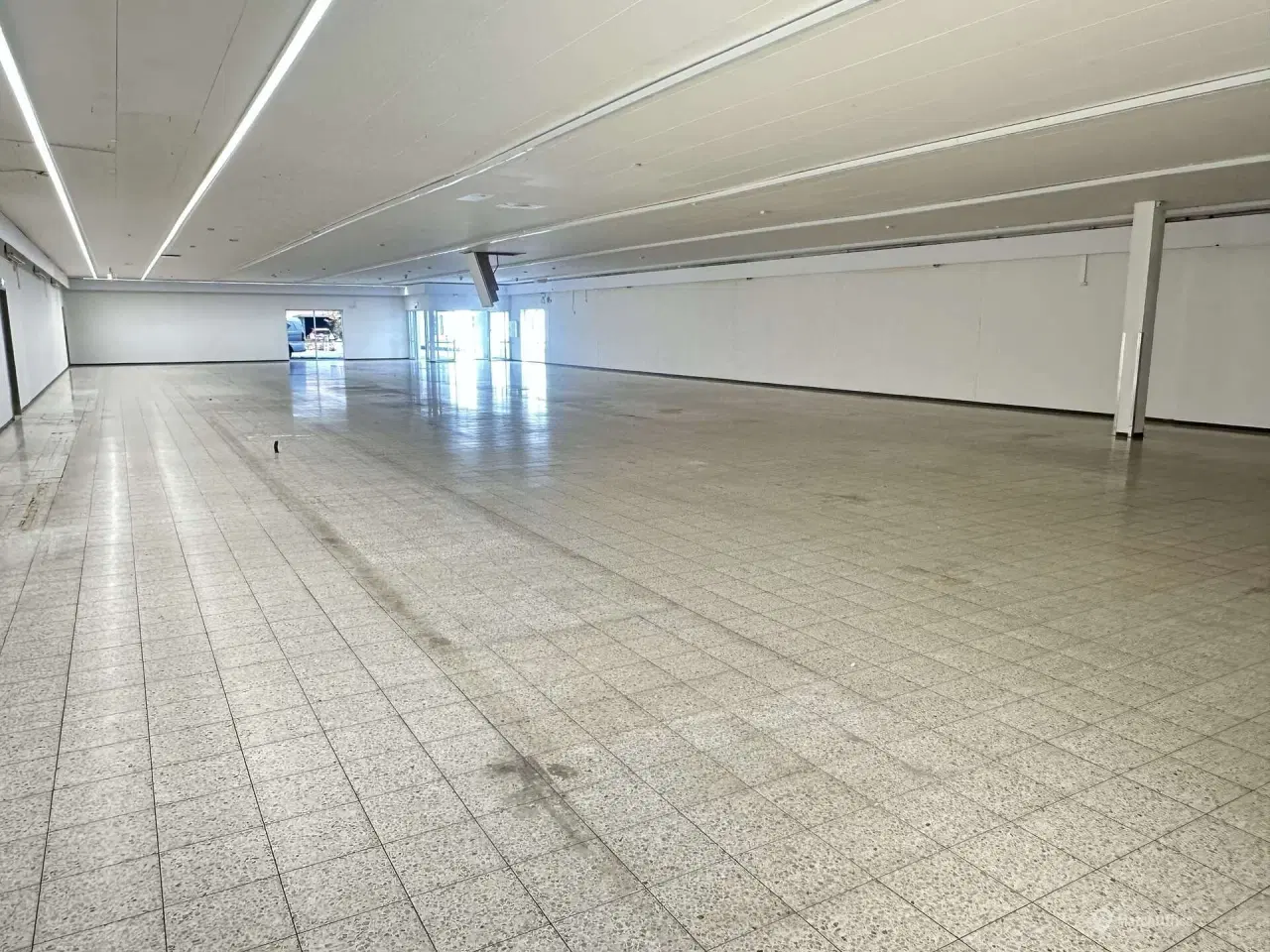 Billede 6 - Regulær bymidteejendom med mange anvendelsesmuligheder