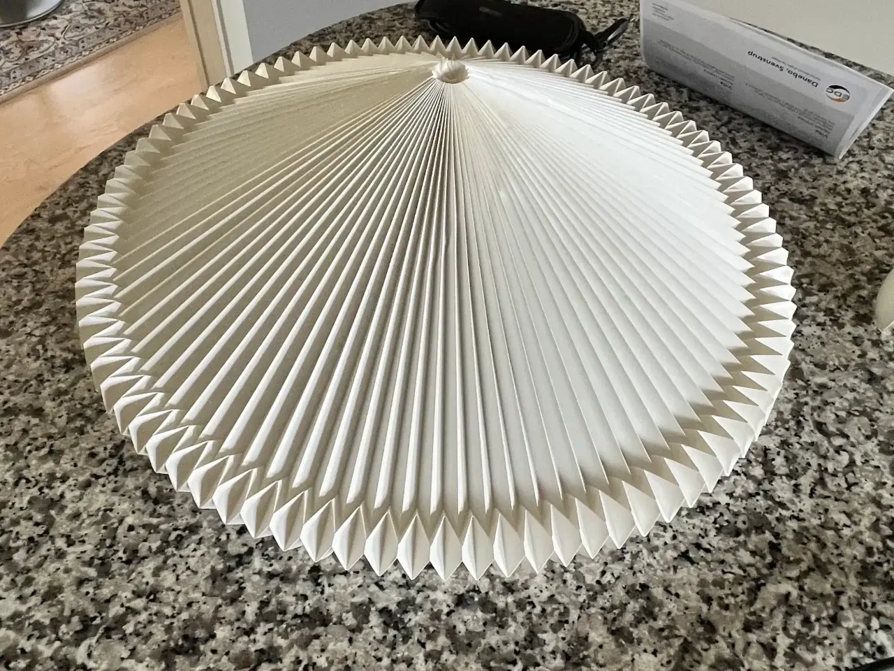 Billede 1 - Le Klint model 26-52   Ø-52 cm loftslampe m/ophæng