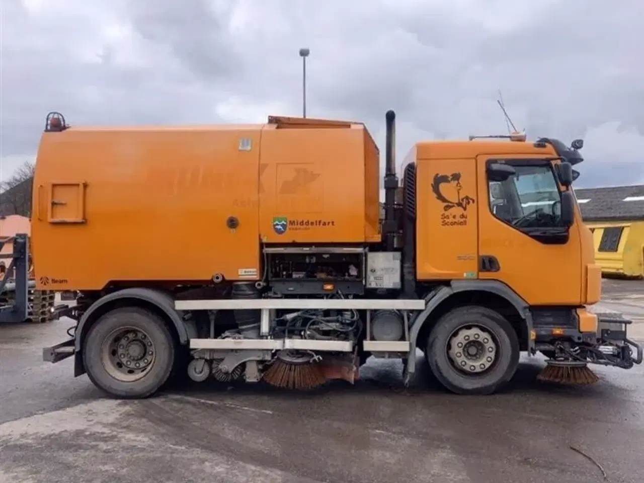 Billede 4 - - - - Volvo FE 300FE Fejesugebil