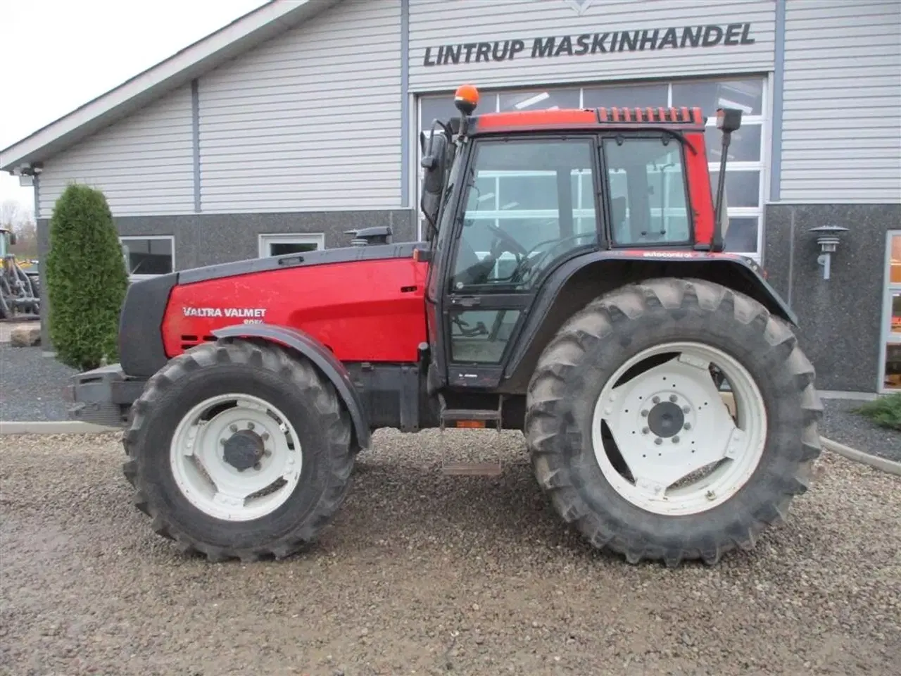 Billede 10 - Valmet 8050