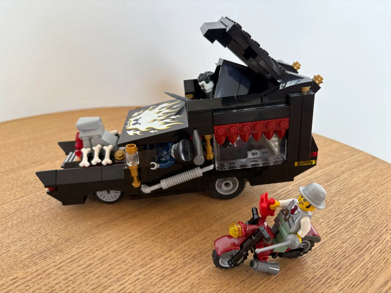Billede 4 - LEGO Monster Fighters – The Vampyre Hearse (9464) 