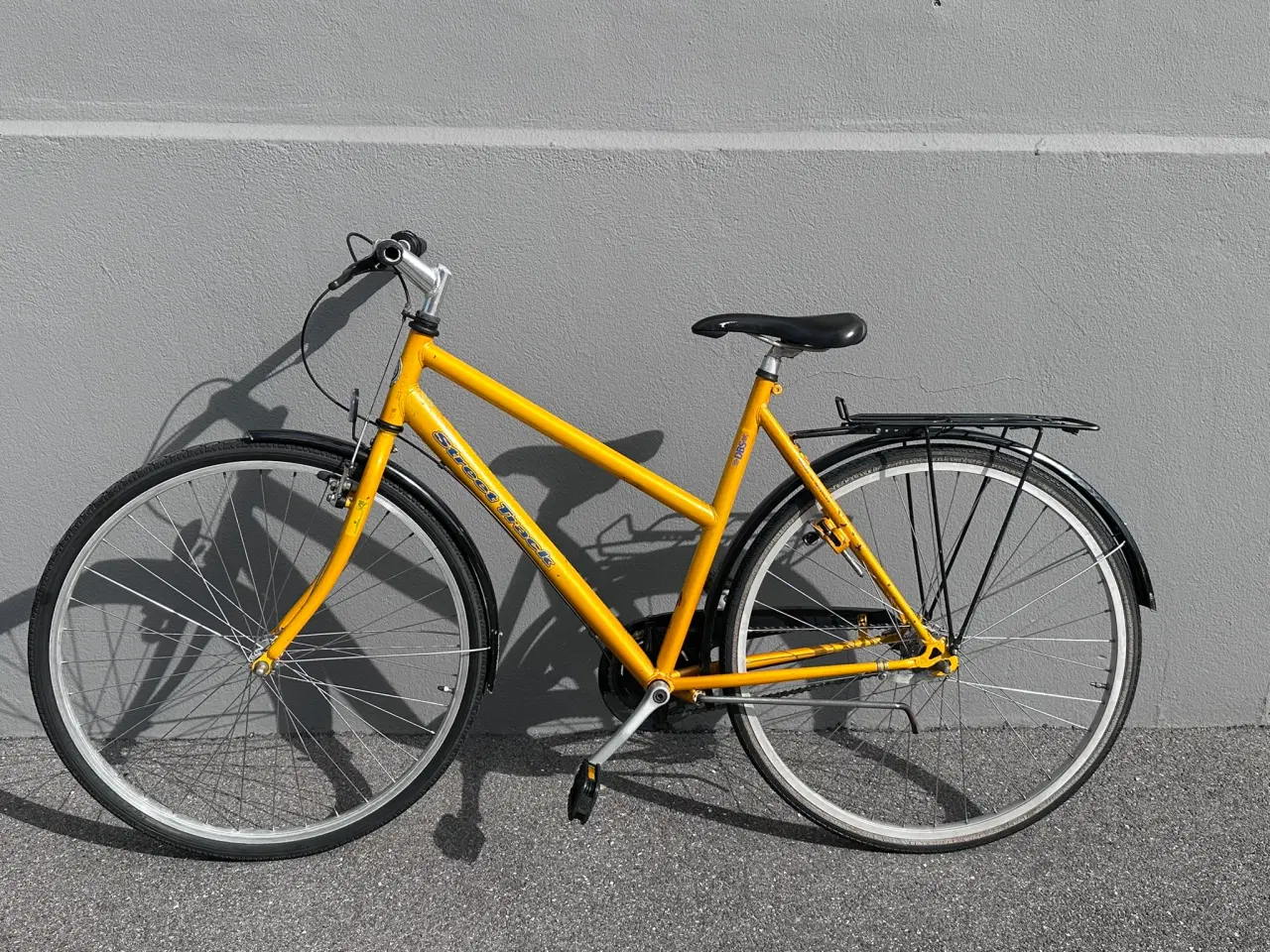 Billede 5 - Gul DBS street track damecykel