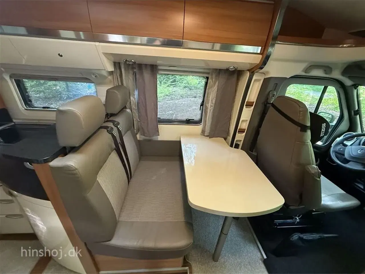 Billede 11 - 2014 - Hobby Optima Premium V65 GE   Top modellen fra Hobby autocamper hos  Hinshøj Caravan.