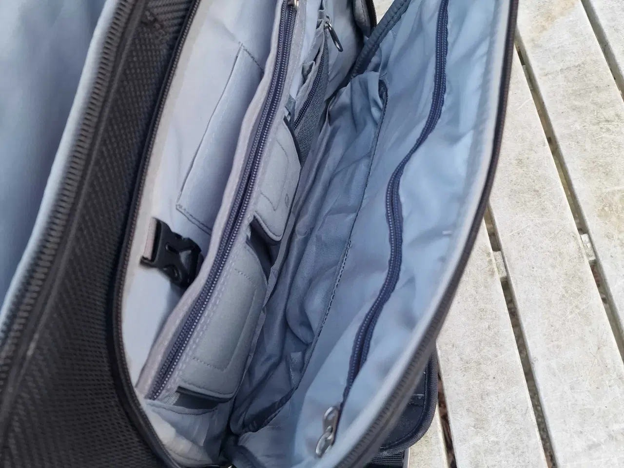 Billede 5 - Computertaske HIGH SIERRA