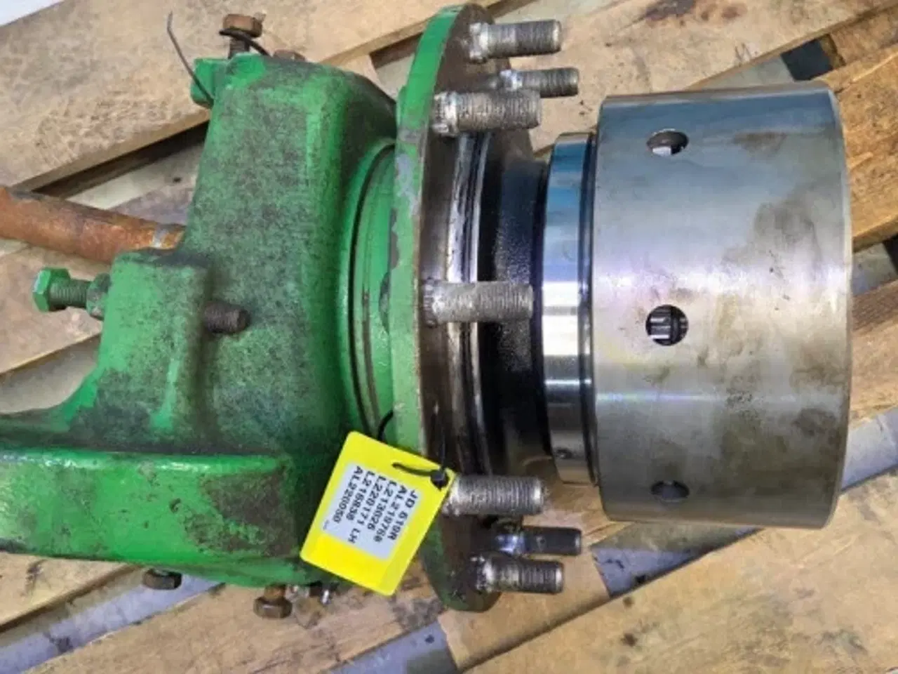 Billede 9 - John Deere 6215R Hjulnav L. L220171