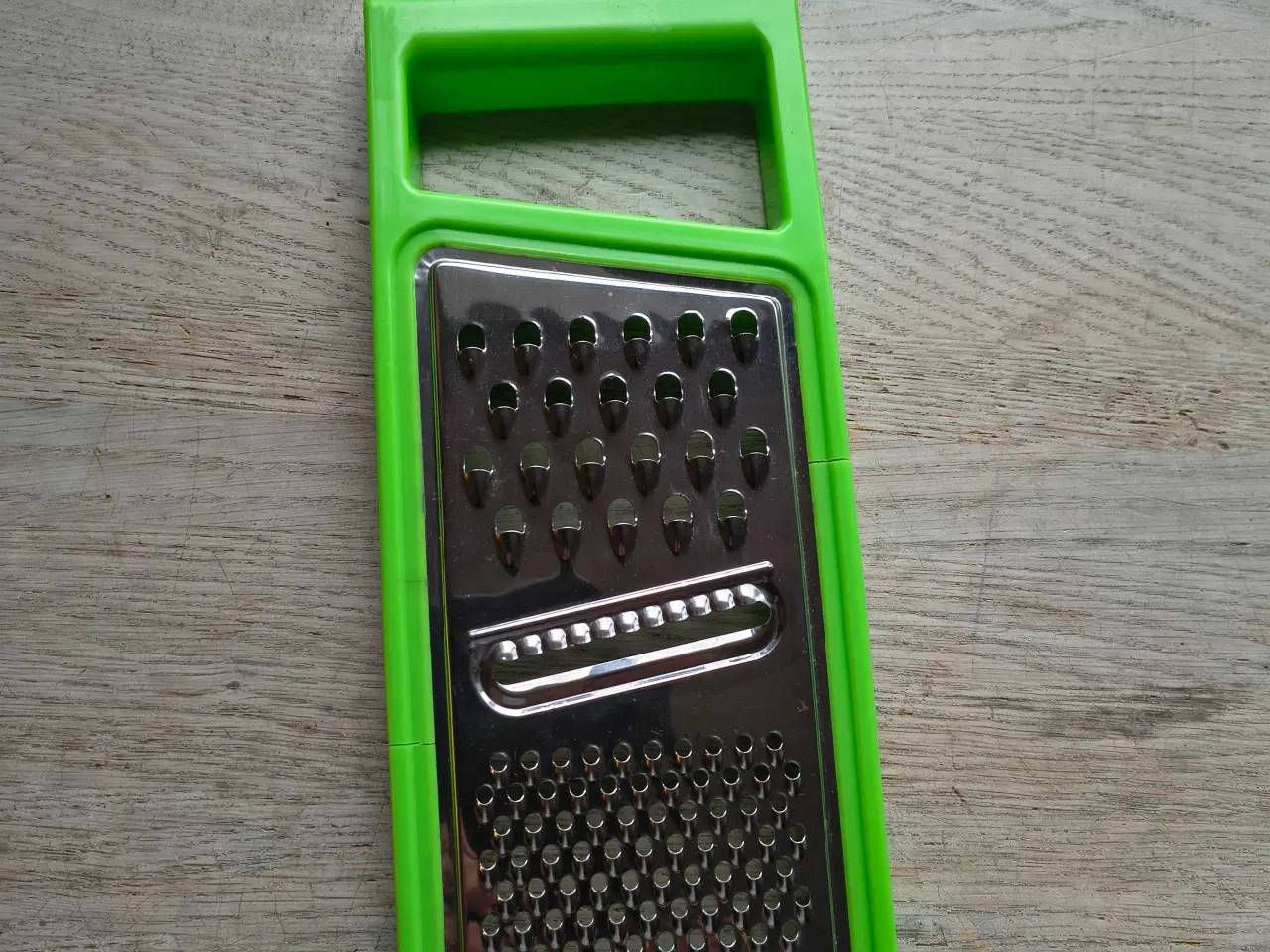 Billede 7 - HELE KASSEN med div. Campingudstyr.
