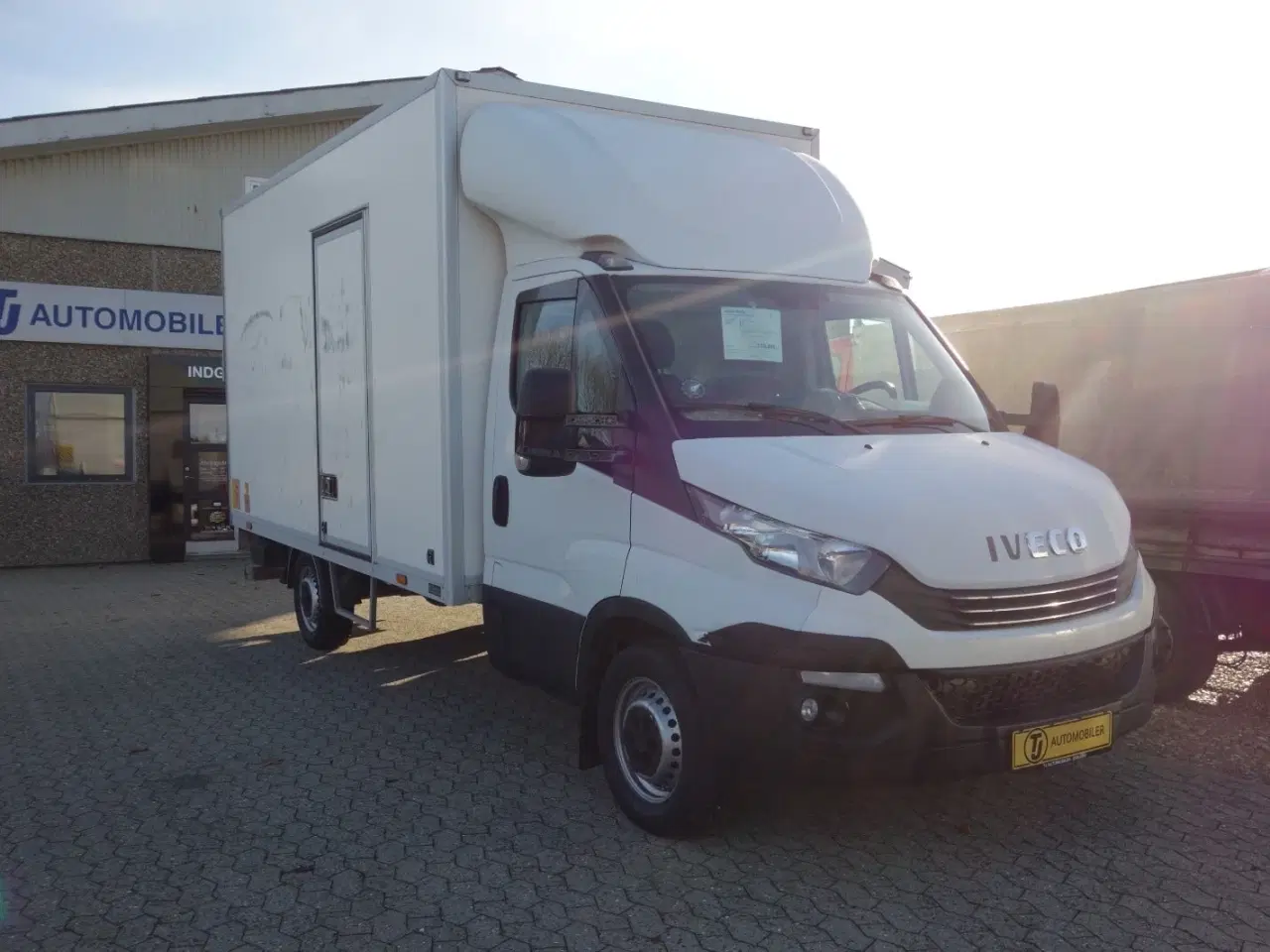 Billede 3 - Iveco Daily 2,3 35S16 Alukasse m/lift AG8