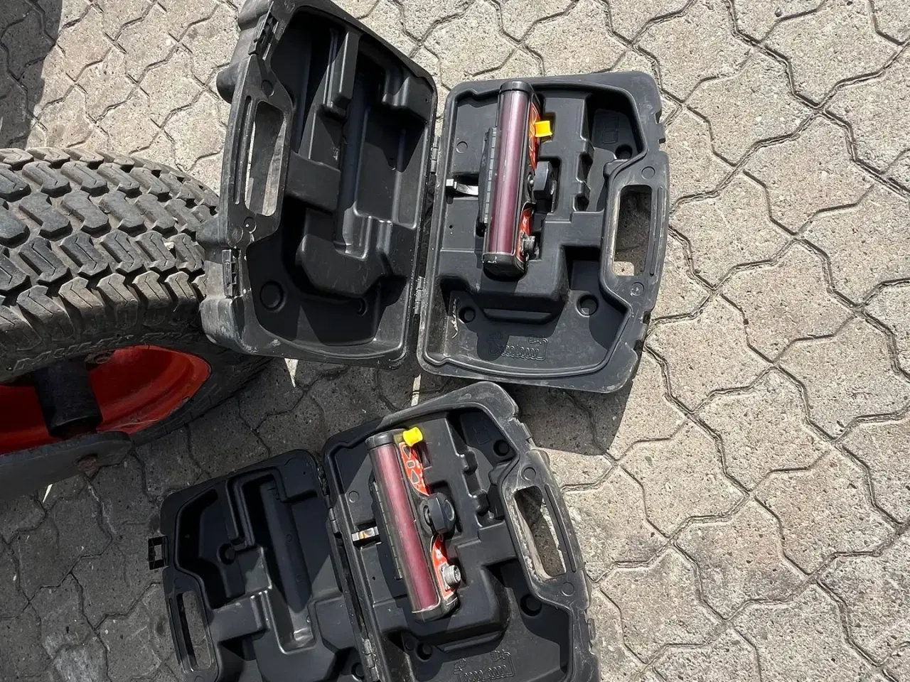 Billede 24 - Bobcat t590 MED afretter+powerrake+knuser