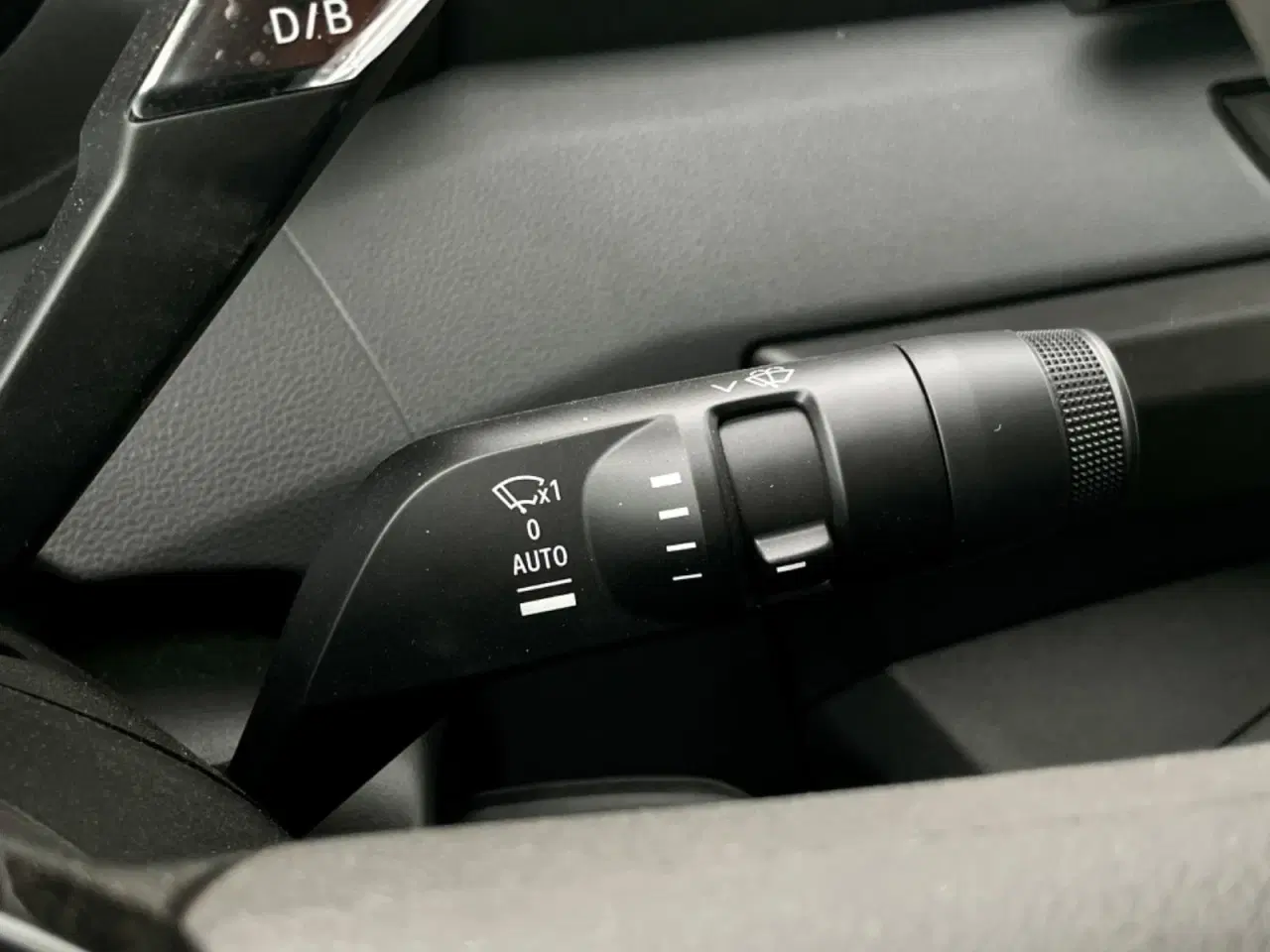 Billede 15 - Renault Master V T35 87 E-Tech L2H2 Kassevogn Tekno