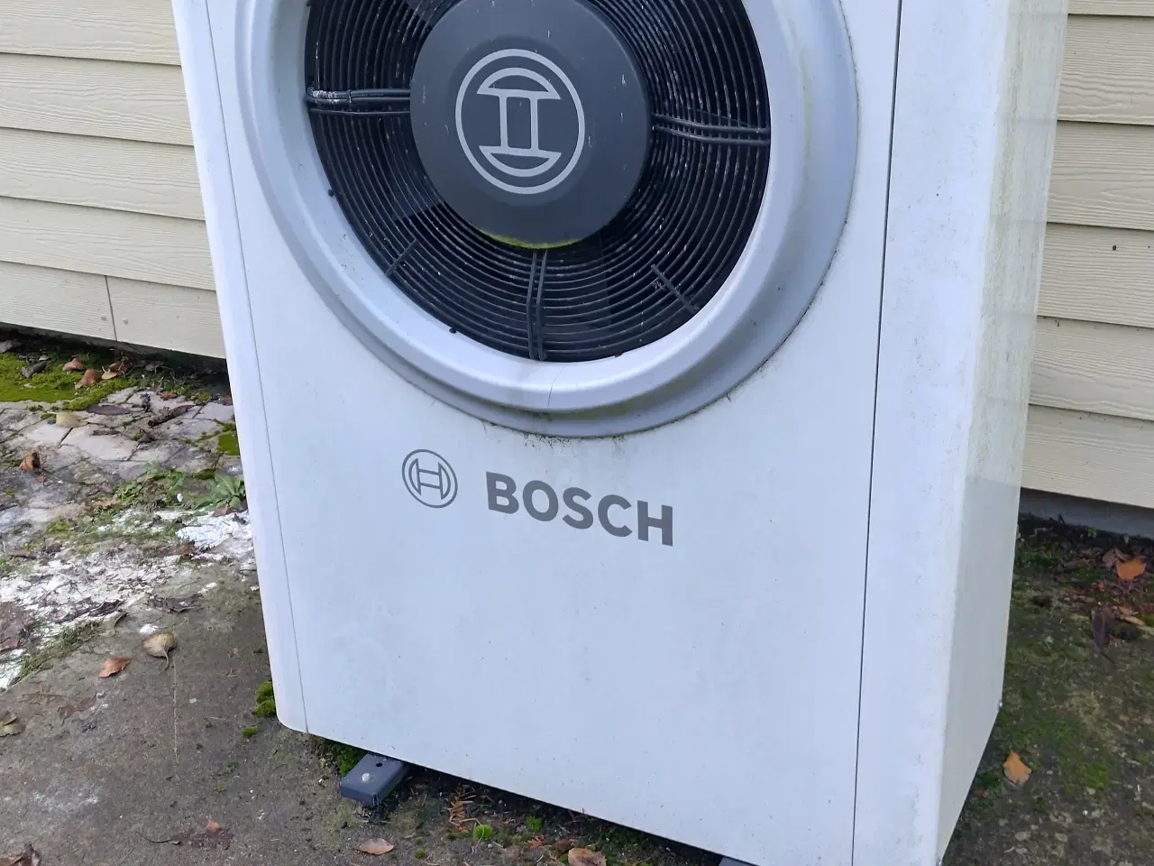 Billede 1 - Bosch compress 6000 9 aw luft til vand varmepumpe