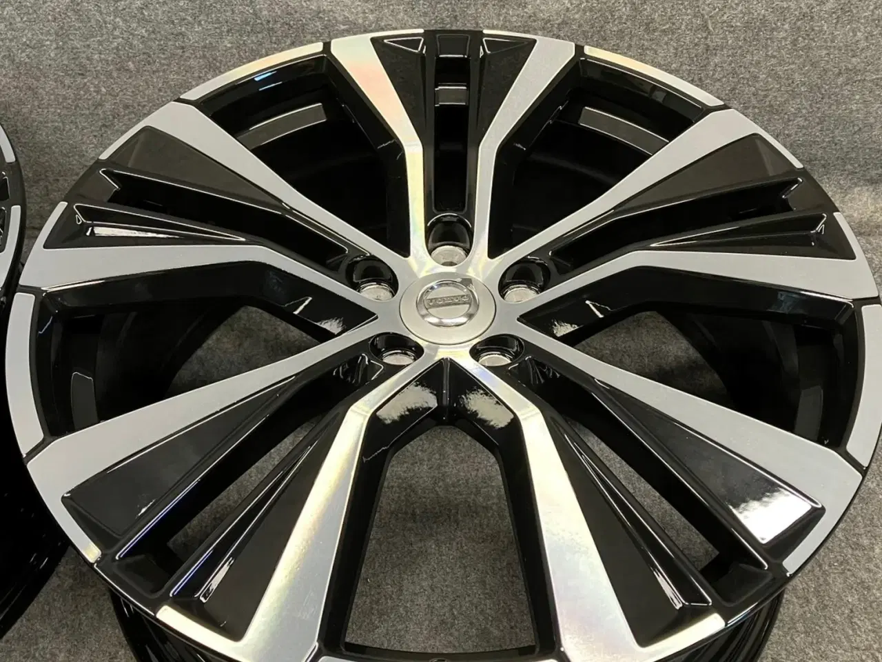 Billede 3 - VOLVO XC60 20"