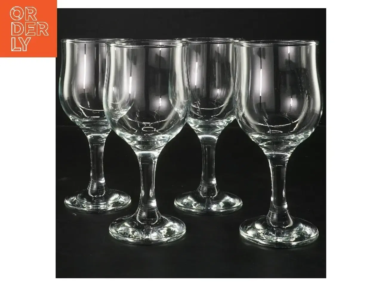 Billede 1 - 4 stk vinglas (str. 4 stk Ø 7,5 cm længde 17 cm)