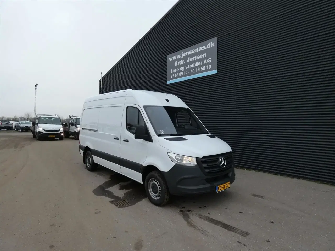 Billede 1 - Mercedes-Benz Sprinter 317 2,0 CDI A2 H2 RWD 9G-Tronic 170HK Van Aut.