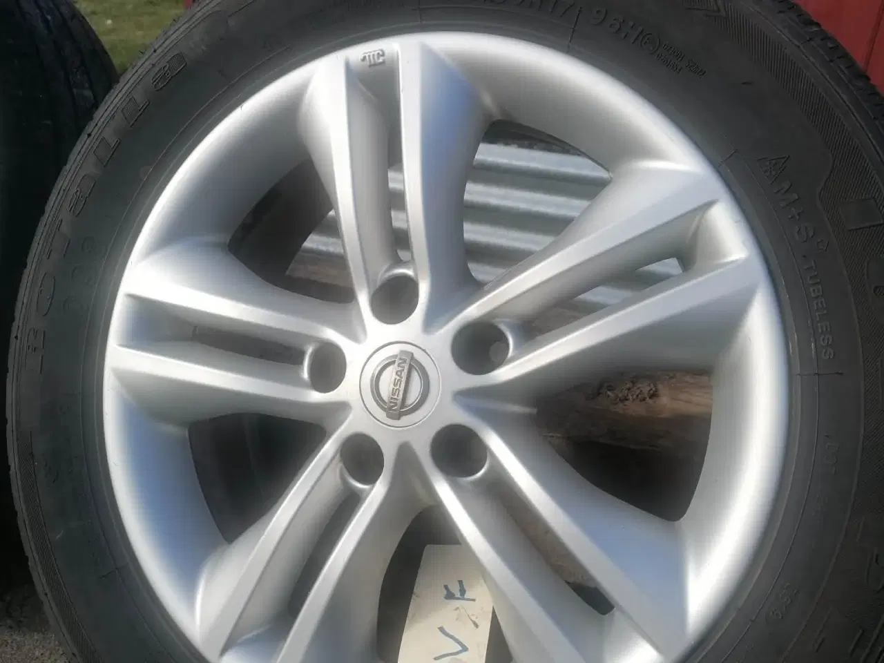 Billede 4 - Nissan Qashqai fælge M.Helårsdæk