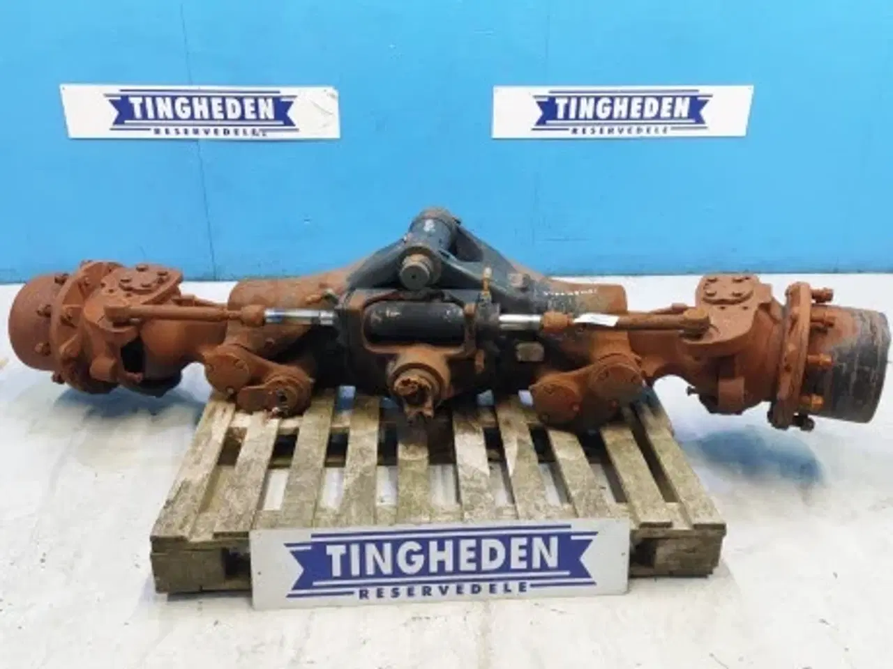 Billede 1 - Massey Ferguson 8250 Foraksel 3786168M91