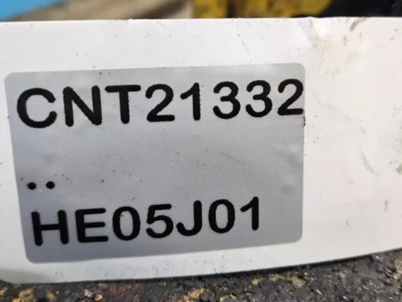 Billede 11 - New Holland LB115B Støtteben R.  87376352