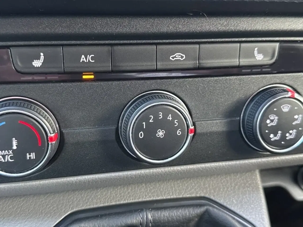 Billede 17 - VW Transporter 2,0 TDi 110 Kassevogn lang