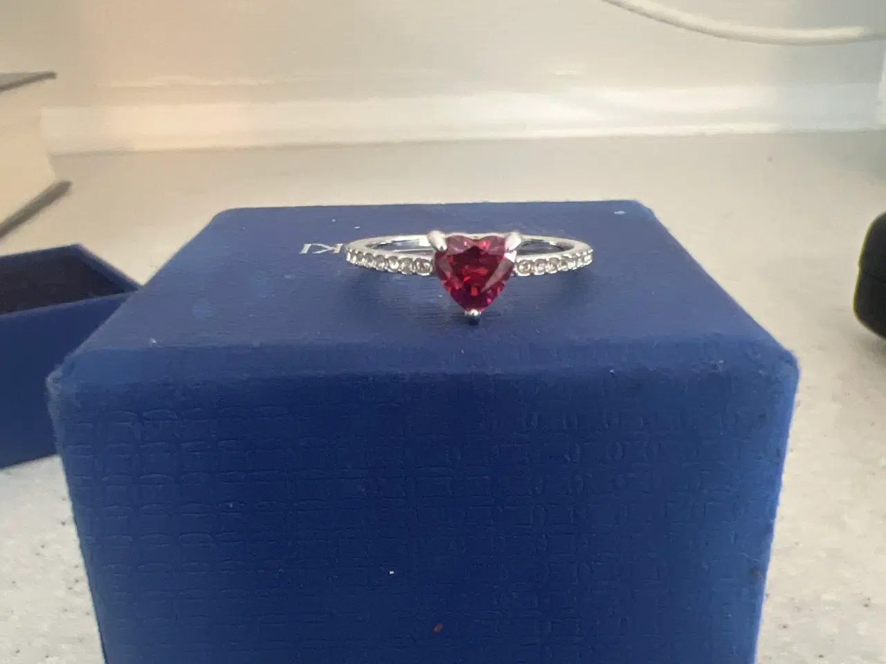 Billede 2 - Swarovski ring 