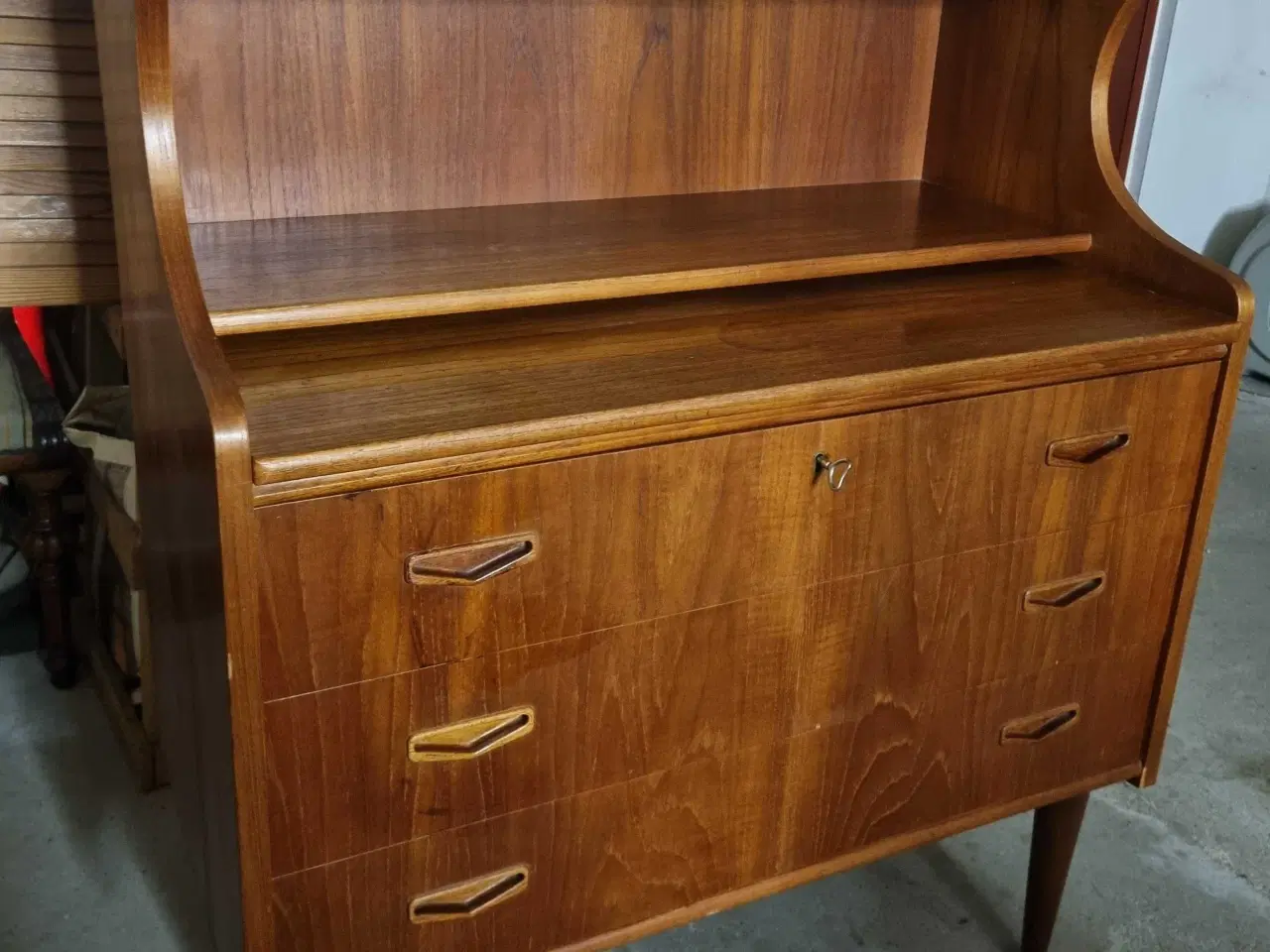 Billede 2 - Teaktræs chatol/sekretær fra 1960'erne dansk desin