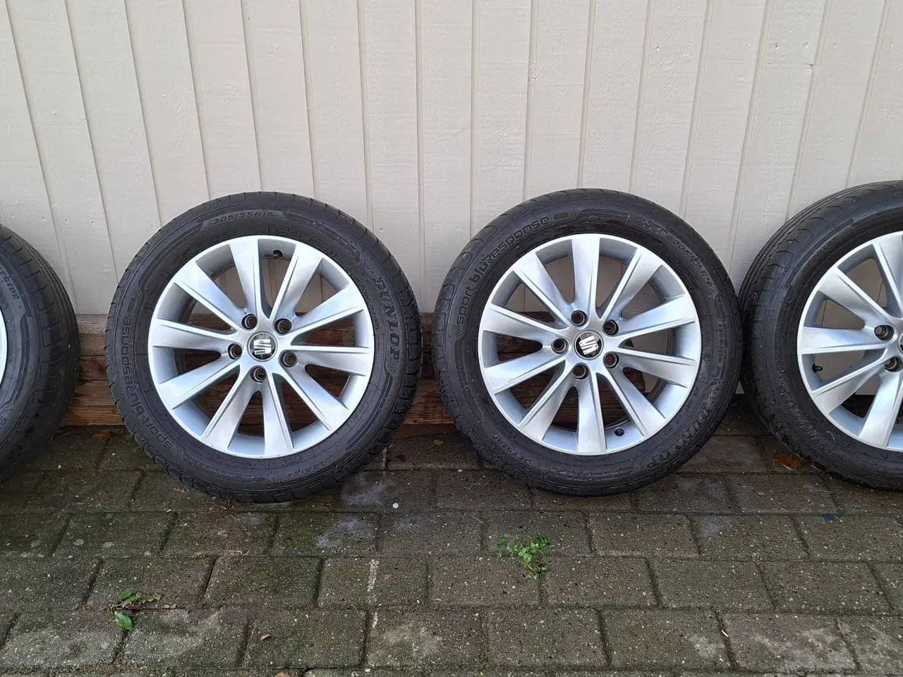 Billede 1 - Seat Leon alu-fælge med sommerdæk