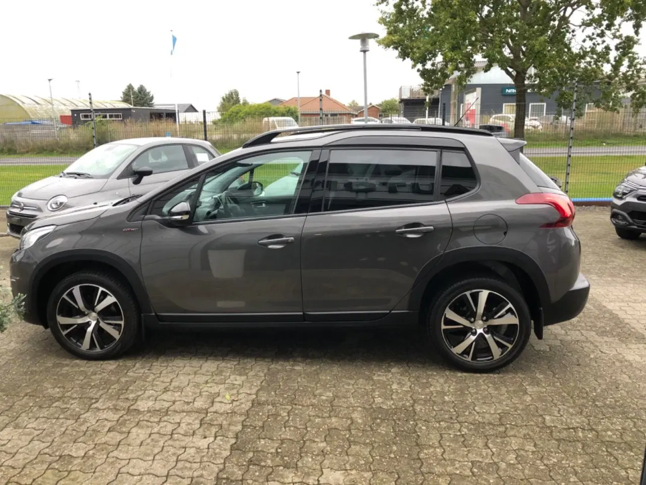 Billede 5 - Peugeot 2008 1,5 BlueHDi 120 GT Line Sky EAT6