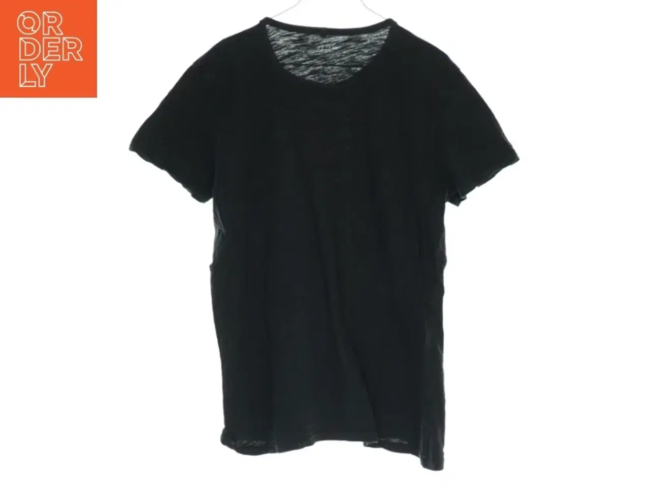 Billede 2 - T-shirt fra Name it (Str. 13-14 år)