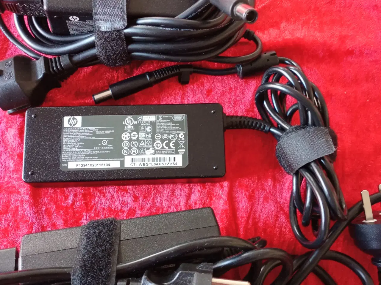 Billede 1 - HP 65W Smart AC Adapter 19.5V 3.33A  7.4mm/5.0mm