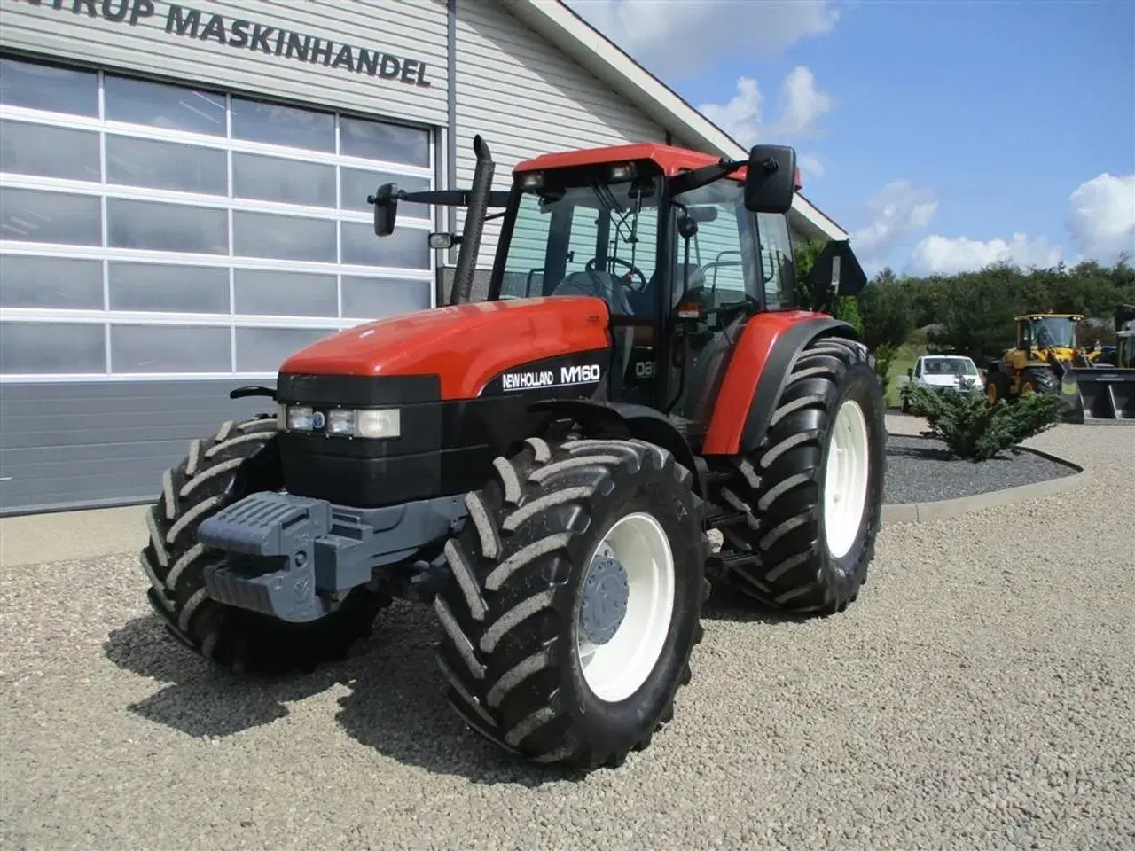 Billede 2 - New Holland M160 Velkørende og stærk traktor