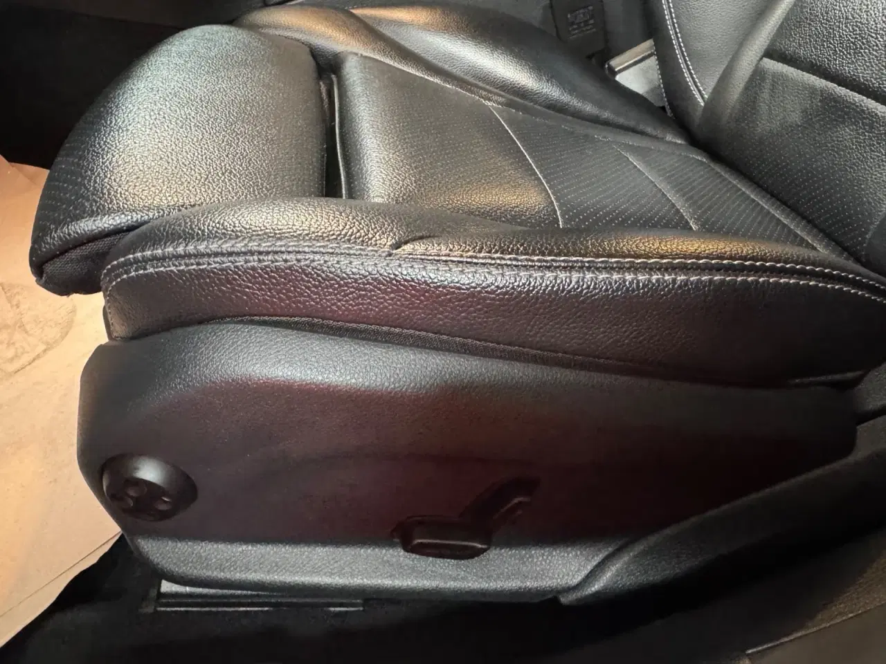 Billede 22 - Mercedes C400 3,0 AMG Line stc. aut. 4Matic