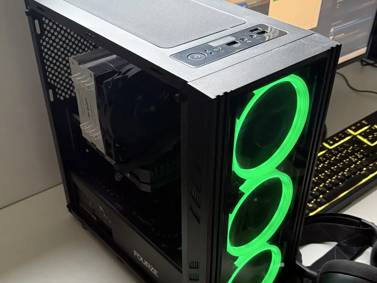 Billede 5 - Gamer PC med alt tilbehør, Geforce, 16GB, 27"