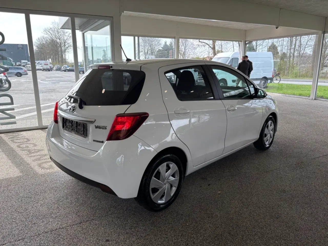 Billede 3 - Toyota Yaris 1,5 Hybrid H1 e-CVT Van