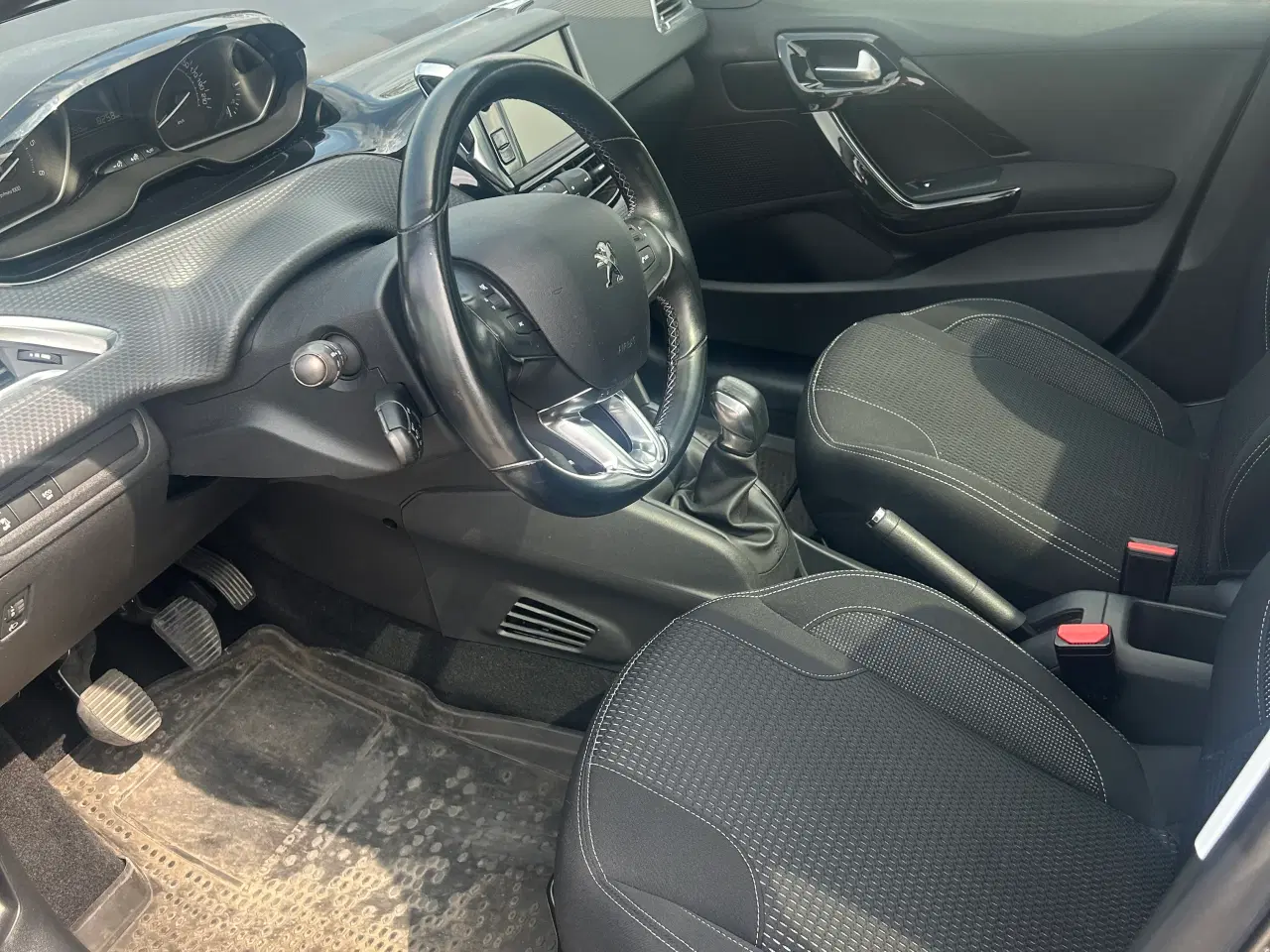 Billede 8 - PEUGEOT 208 NY TANDREM+VANDPUMPE