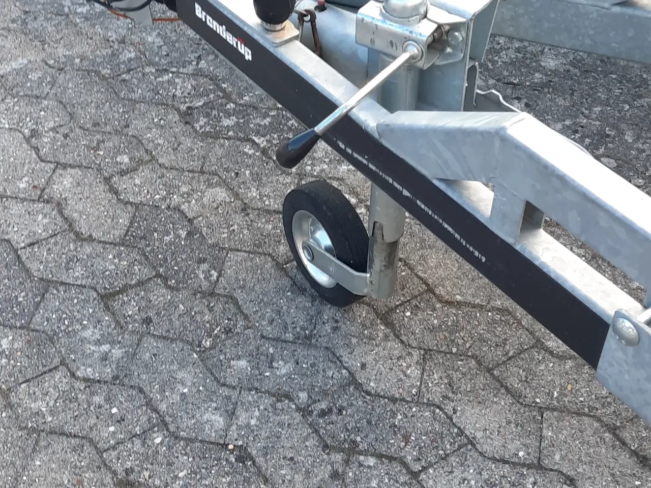 Billede 8 - Bådtrailer Brenderup 2500 KG