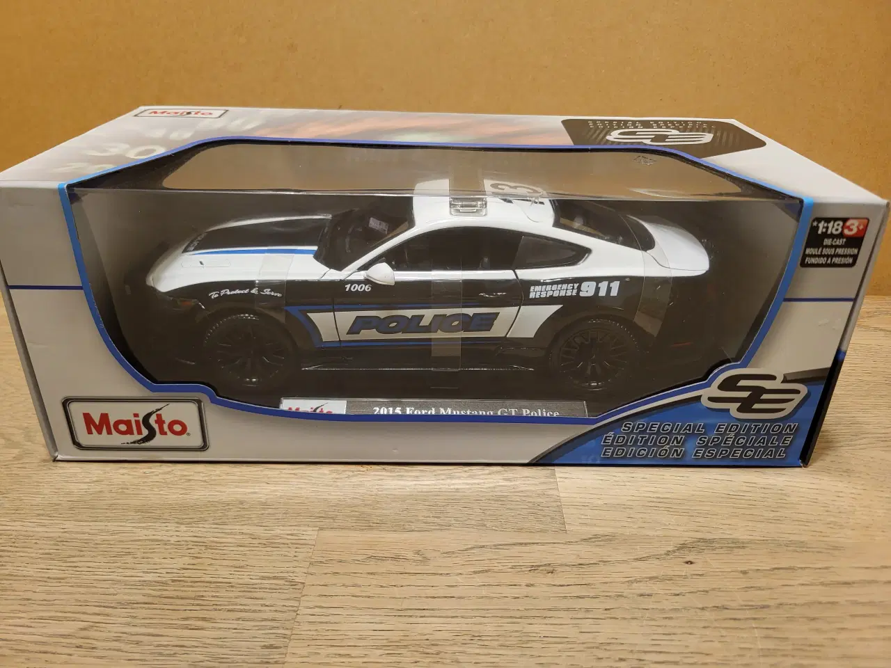 Billede 2 - Modelbil Ford Mustang - 300 kr.
