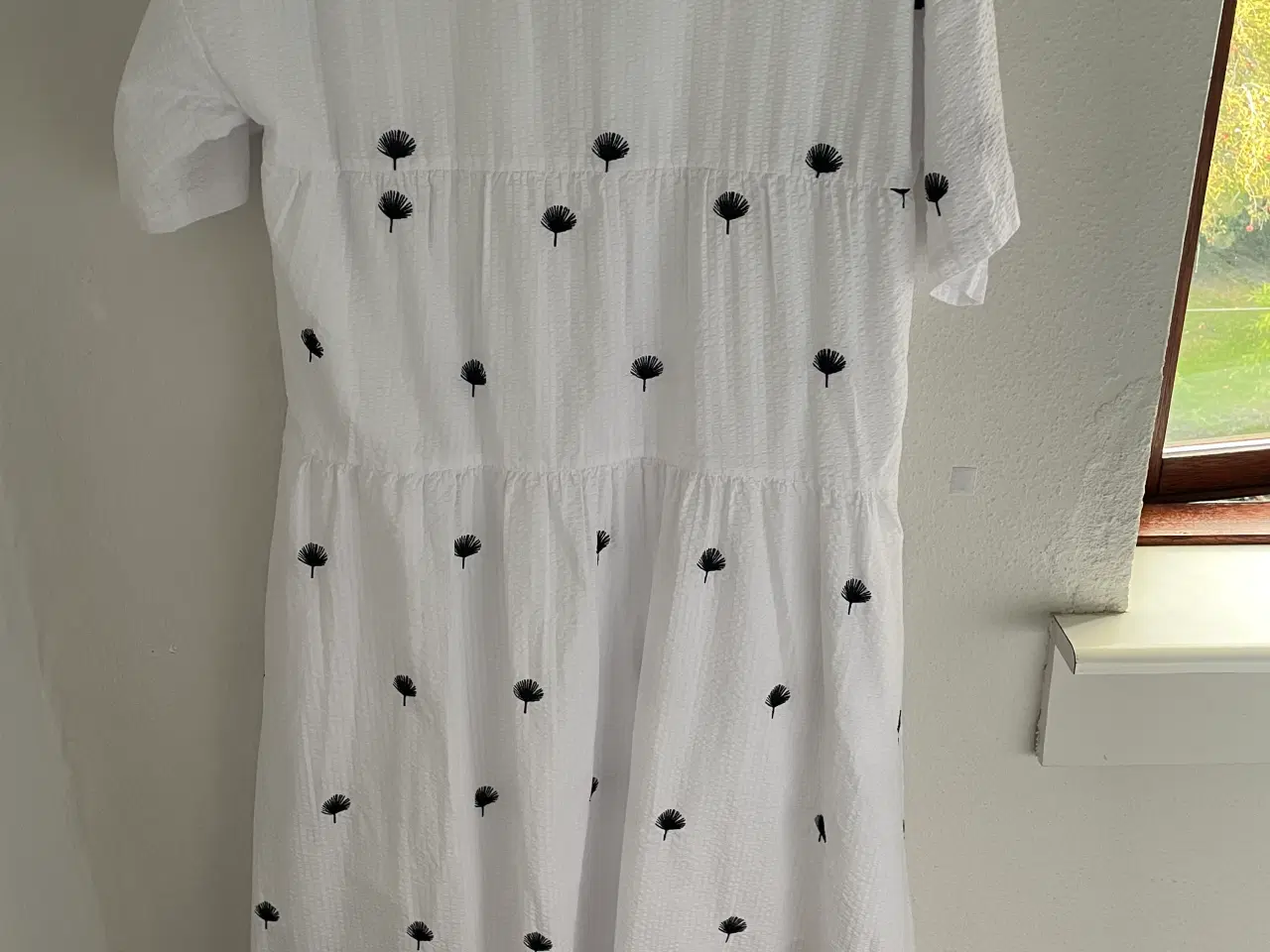 Billede 3 - Just female sød hvid kjole