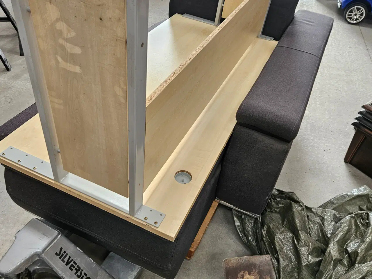 Billede 10 - Skrivebord +sofa = kun 500kr