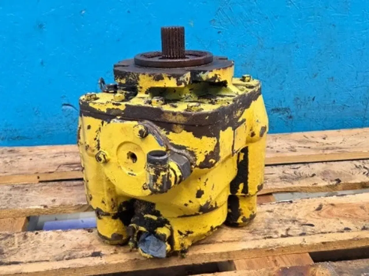 Billede 7 - New Holland 8080 Hydrostatpumpe 80391591