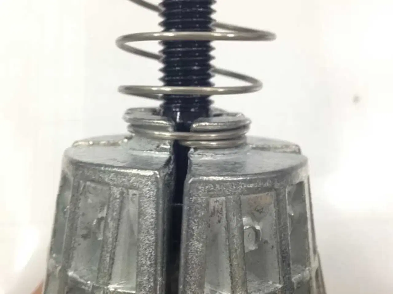 Billede 1 - BUZZRACK KONISK FJEDER