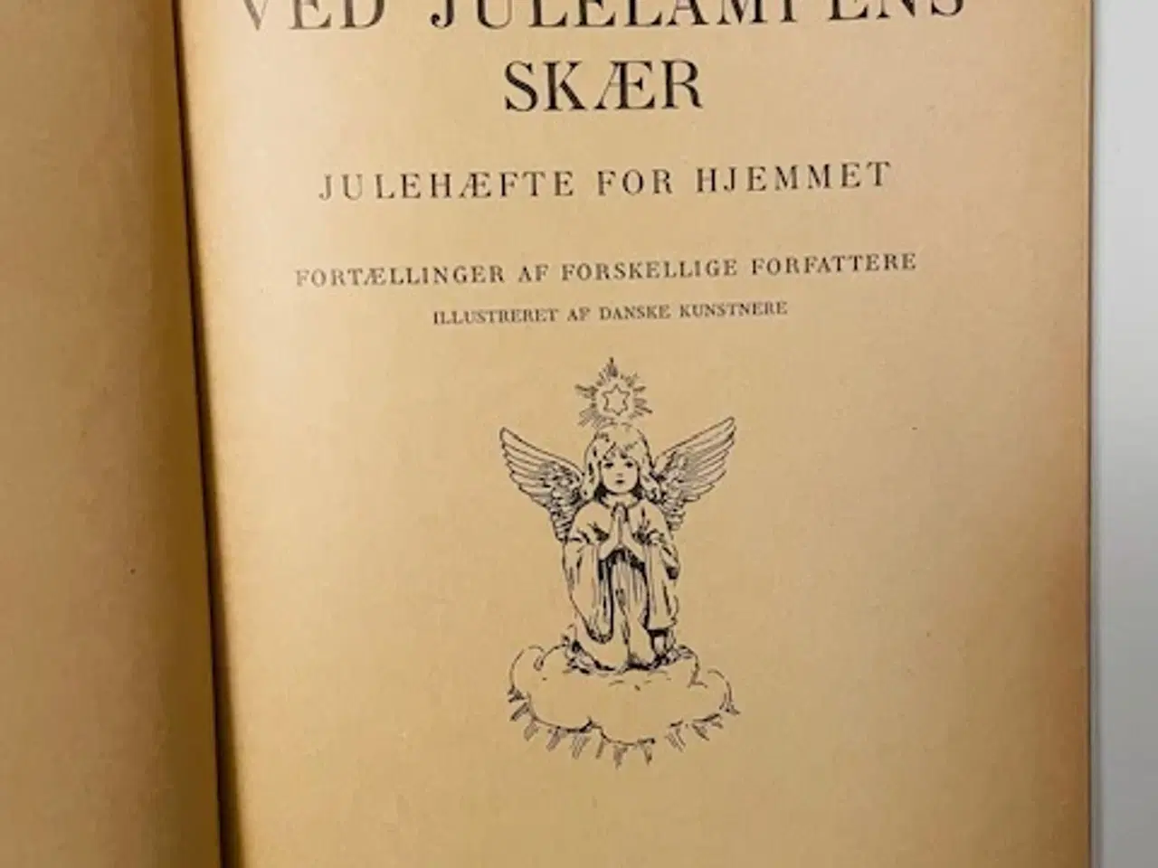 Billede 3 - Ved julelampens skær 1960