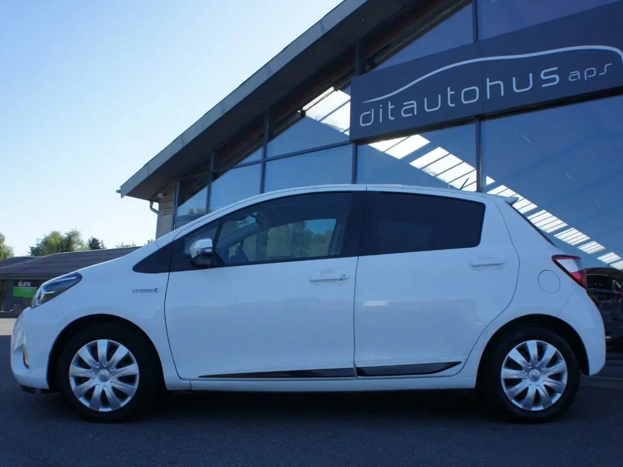 Billede 4 - Toyota Yaris 1,5 Hybrid CHIC e-CVT