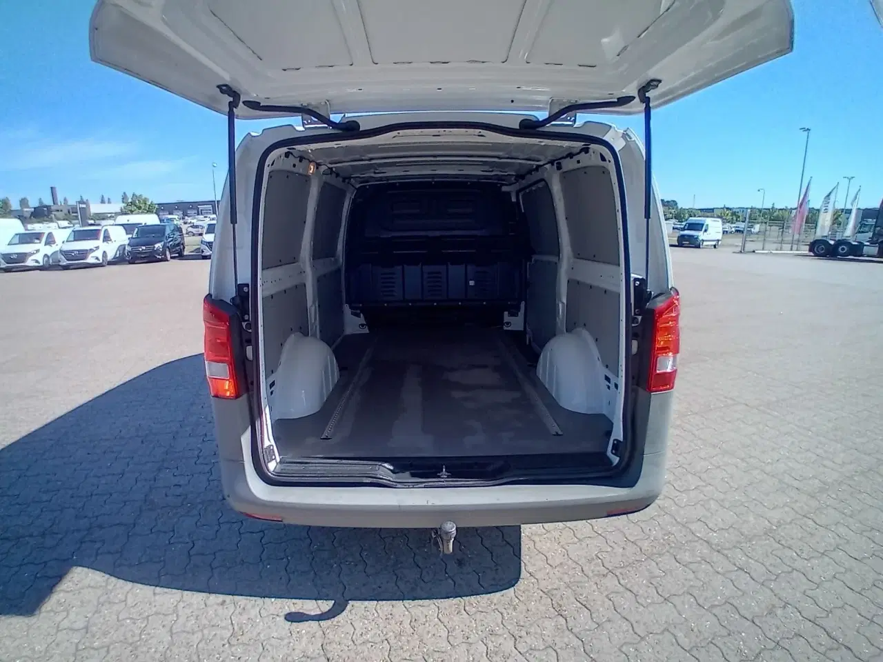Billede 7 - Mercedes Vito 114 2,0 CDi Kassevogn aut. L RWD