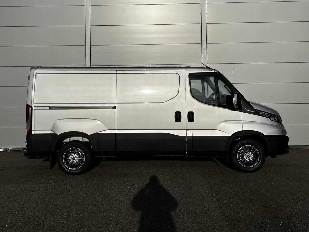 Billede 8 - Iveco Daily 3,0 35S21 9m³ Van AG8