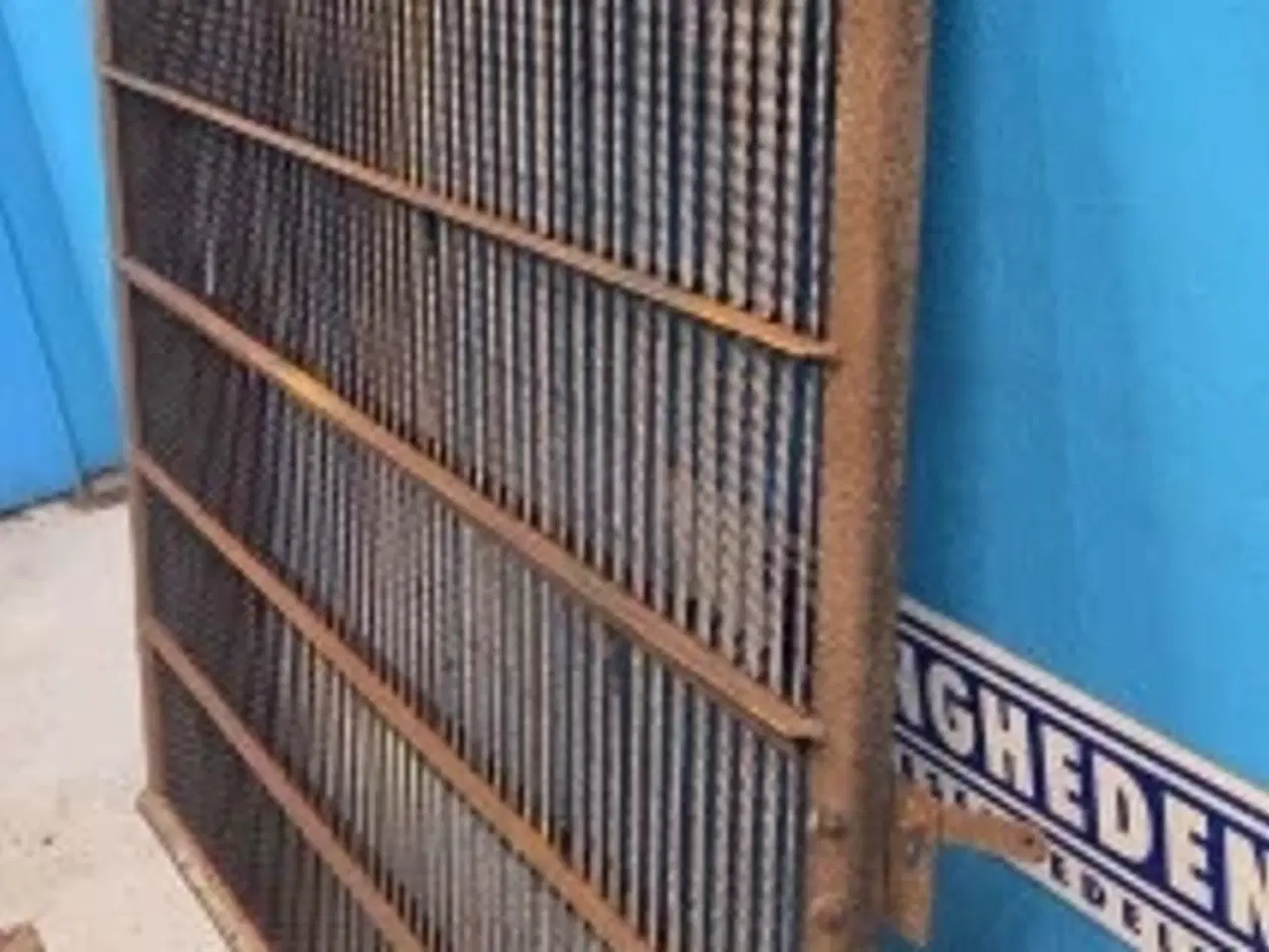 Billede 10 - Case 2388 Undersold 1322464C7  (2)