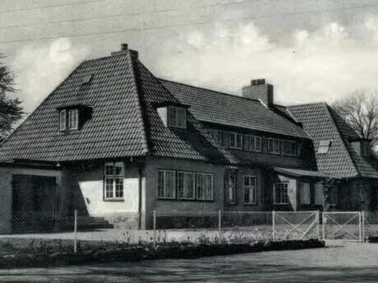 Billede 5 - Stort, originalt 8-ruders, 2-fags vindue